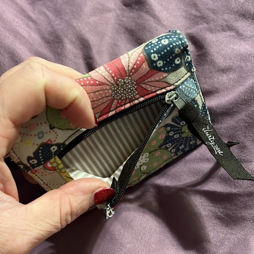Thirty-One Wristlet Wallet - Picture 6 of 6